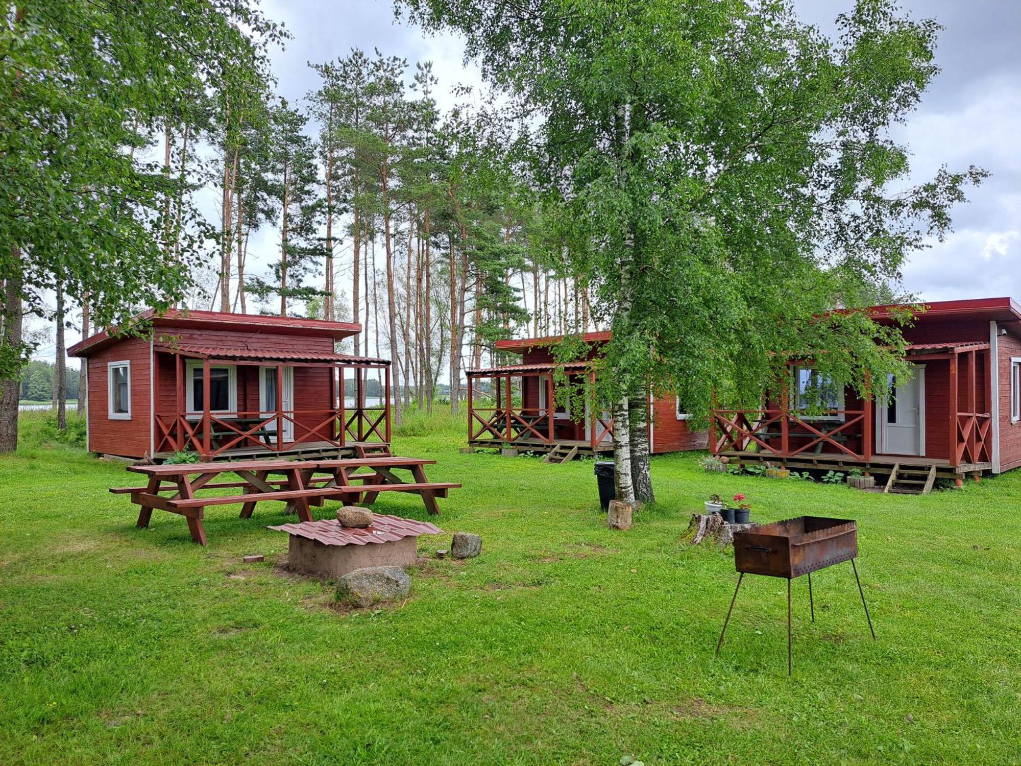 Lazdininku Poilsiaviete Hotel Darbenai Ngoại thất bức ảnh